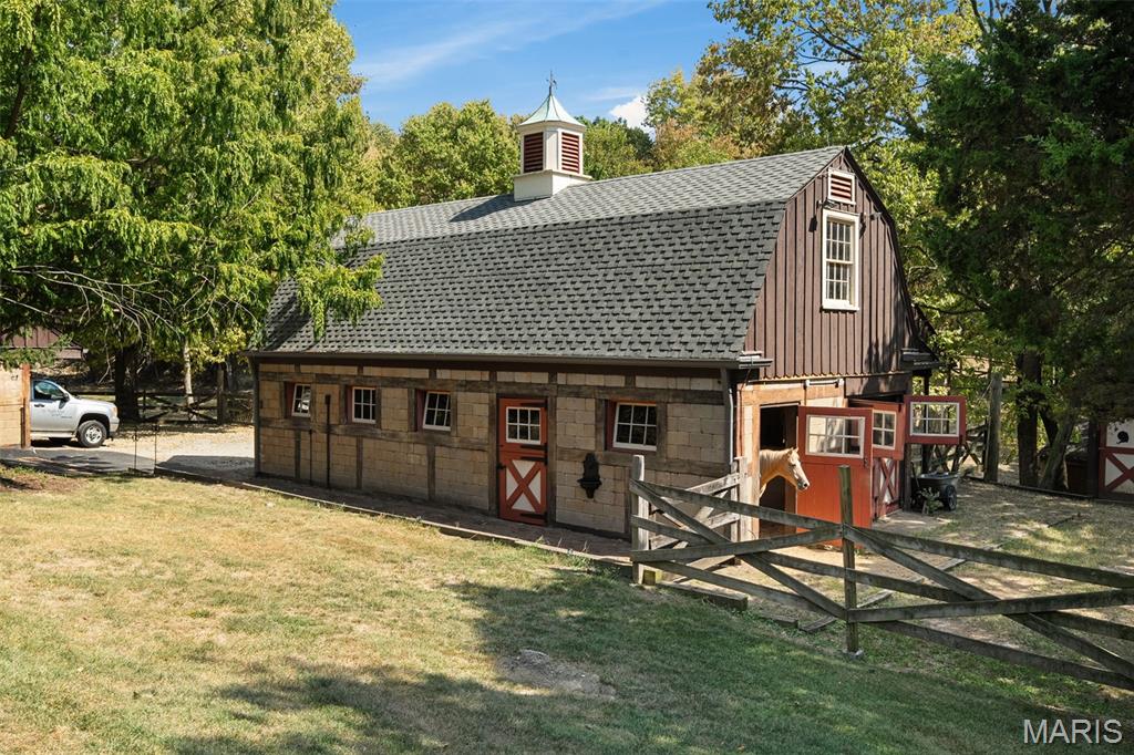 Sunset Crest Lt 8 & Edward Weidlich Estate - Residential