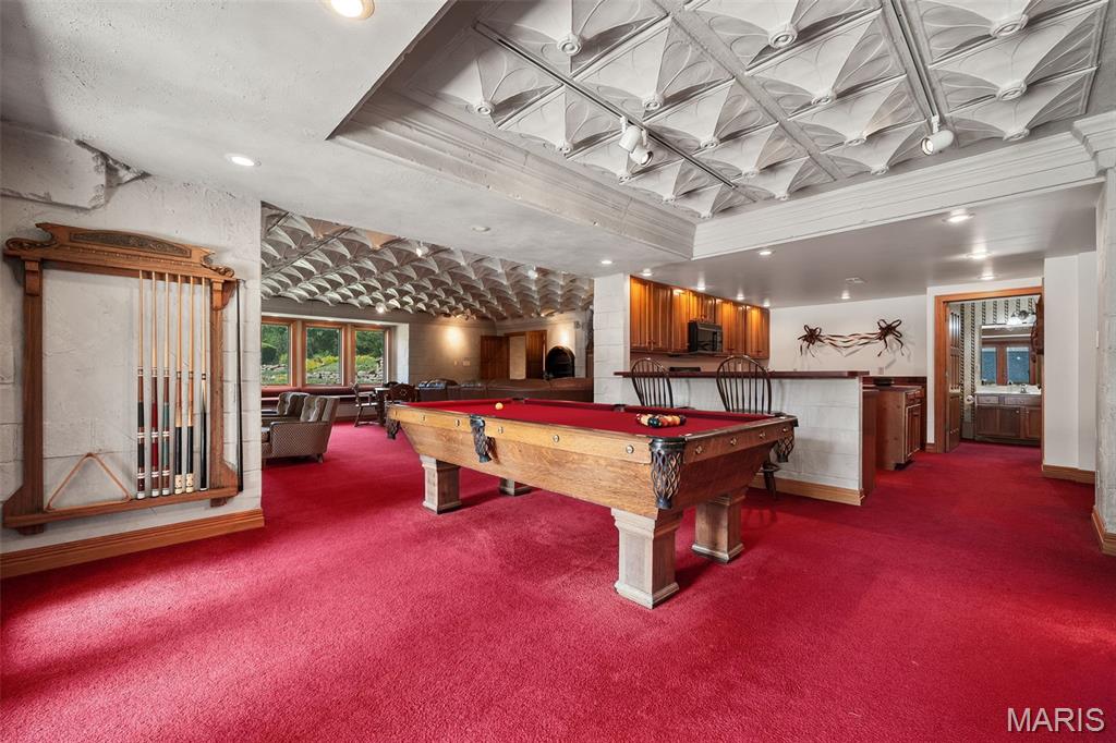 Sunset Crest Lt 8 & Edward Weidlich Estate - Residential