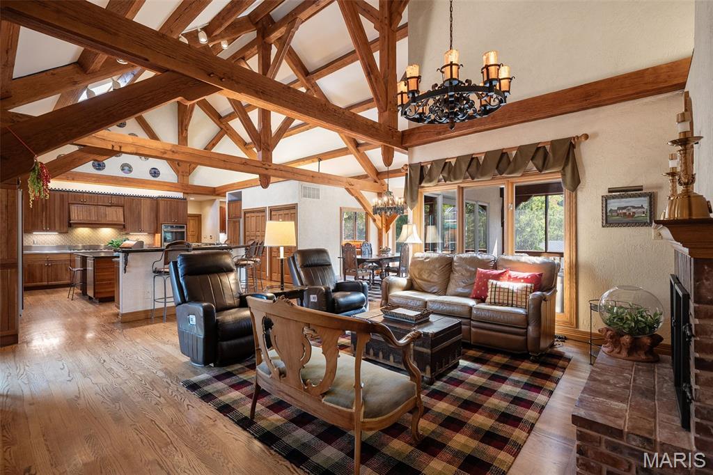 Sunset Crest Lt 8 & Edward Weidlich Estate - Residential