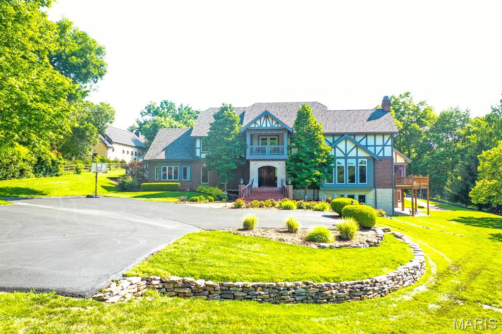 Sunset Crest Lt 8 & Edward Weidlich Estate - Residential