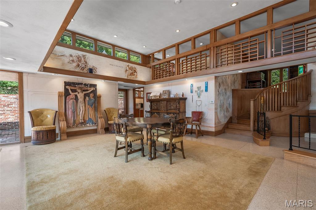 Sunset Crest Lt 8 & Edward Weidlich Estate - Residential