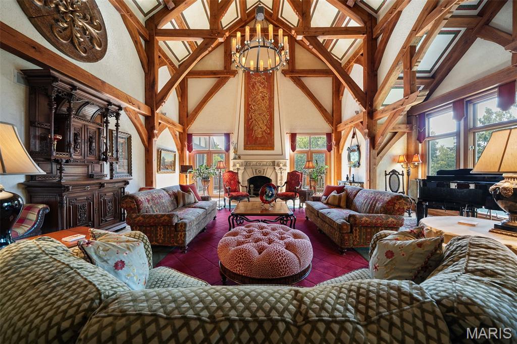 Sunset Crest Lt 8 & Edward Weidlich Estate - Residential