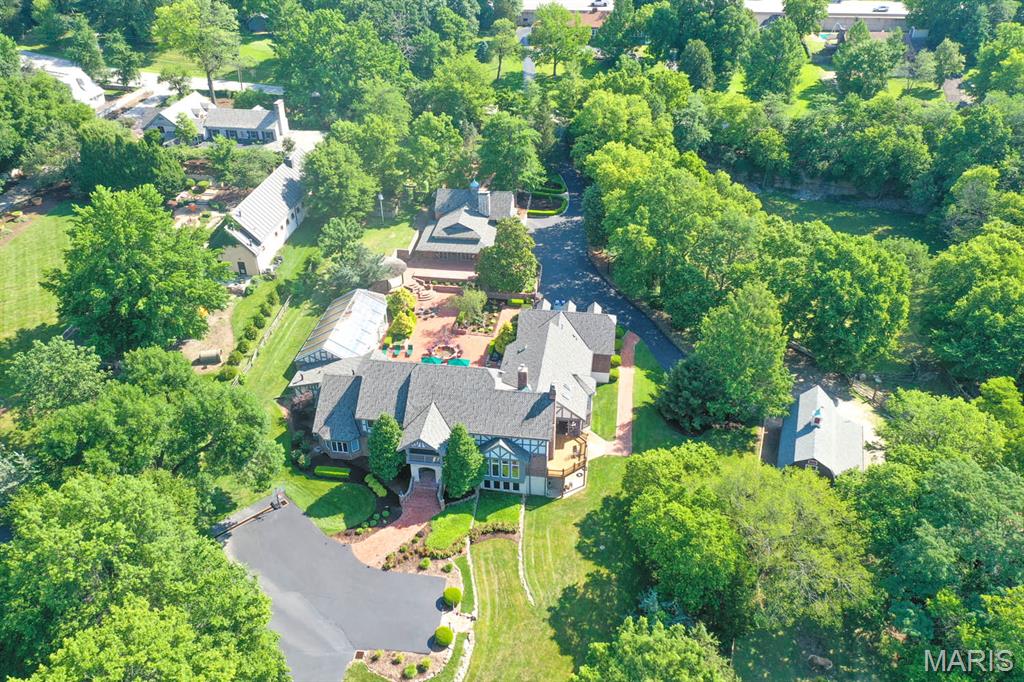 Sunset Crest Lt 8 & Edward Weidlich Estate - Residential