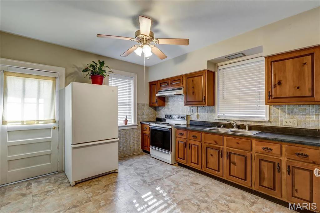 4968 Miami Street A & B