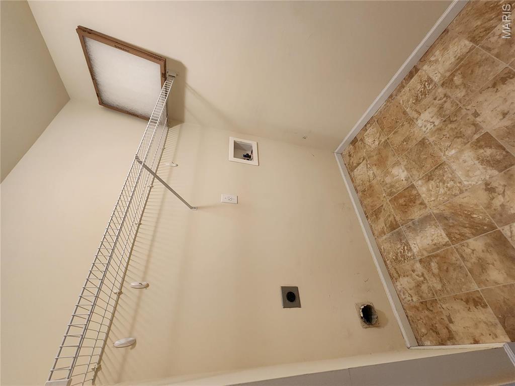 Montecito Resub Village C Condo Bldg 6C - Residential Lease