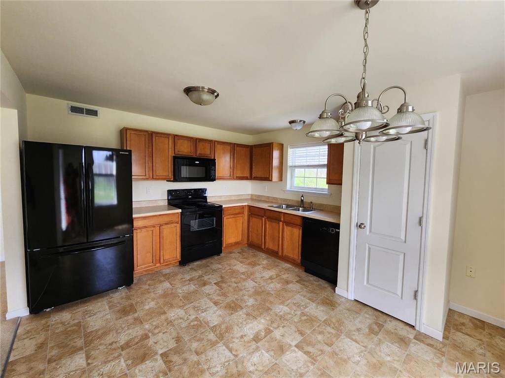 Montecito Resub Village C Condo Bldg 6C - Residential Lease