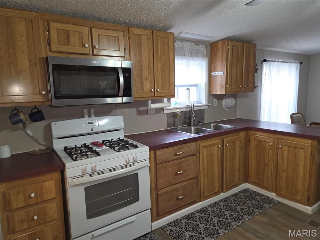 Photo of 377 South Oak, Wappapello, MO 63966 (MLS # 26013493)