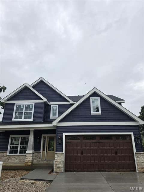 Photo of 923 Poinsetta Lane, Kirkwood, MO 63122 (MLS # 26033194)