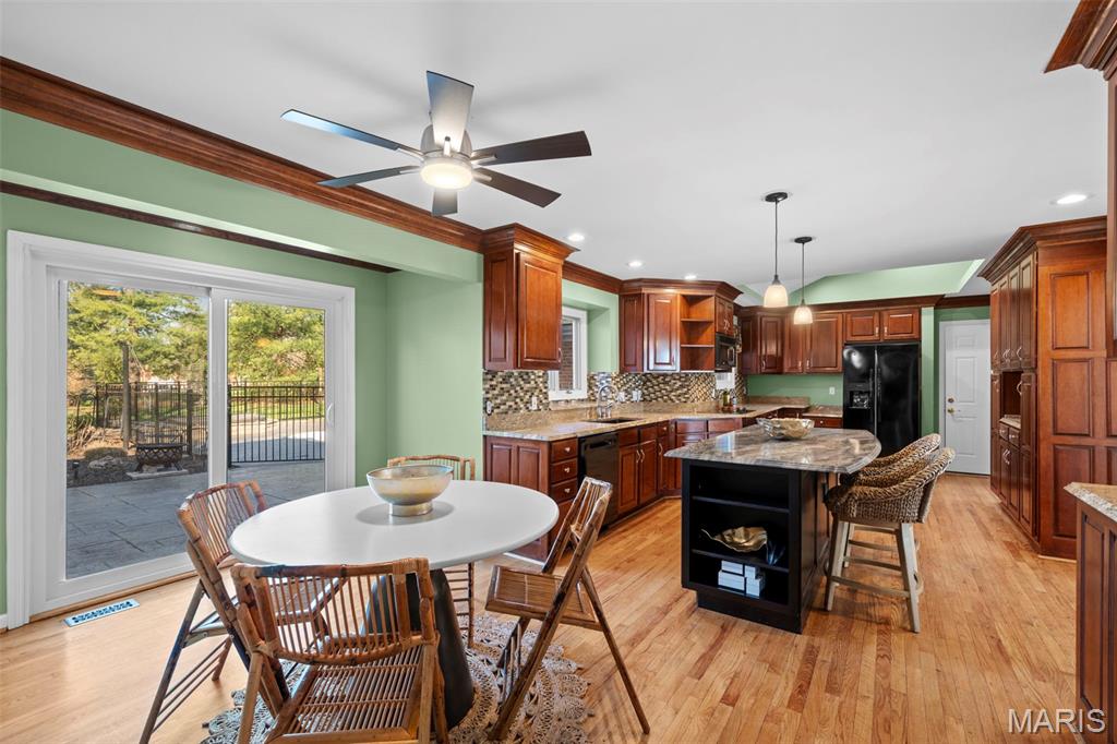 Berkley Manor 6 - Residential