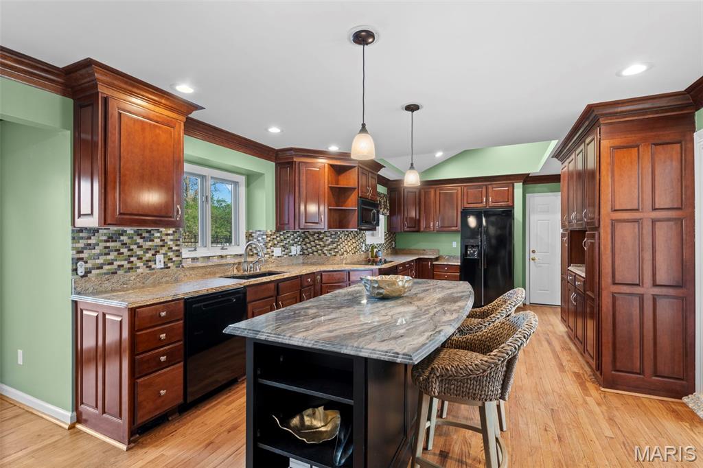 Berkley Manor 6 - Residential