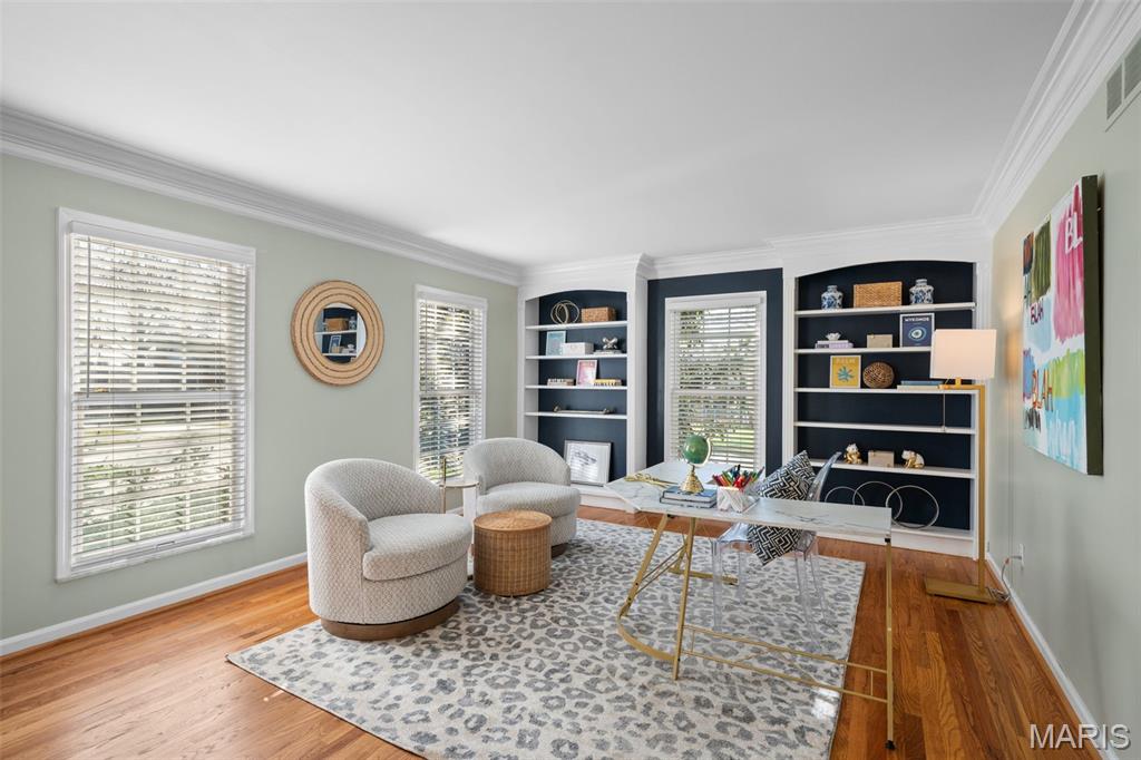 Berkley Manor 6 - Residential