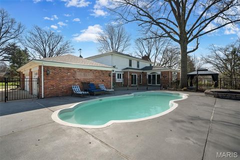 Tiny photo for 1855 Ironstone Road, Des Peres, MO 63131 (MLS # 26019047)