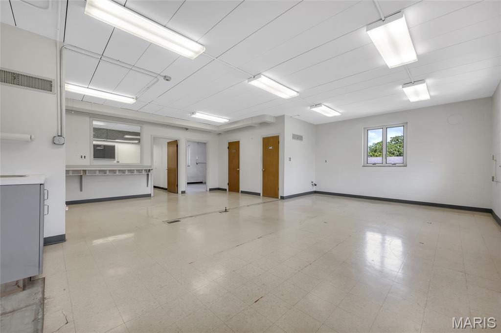 Cliff Place - Commercial Sale