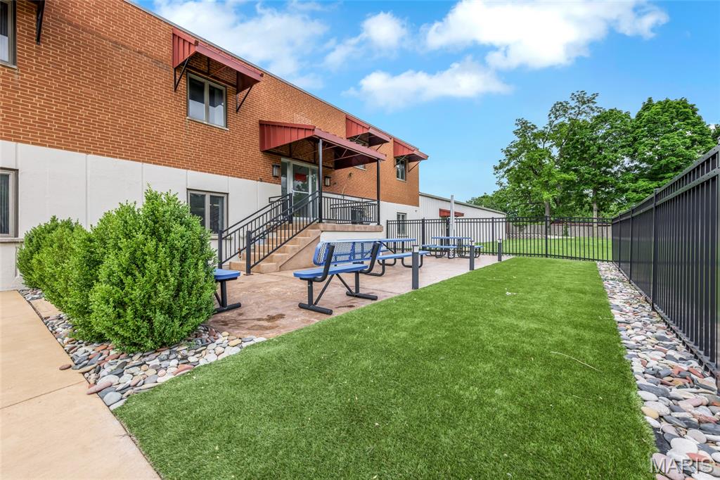 Cliff Place - Commercial Sale