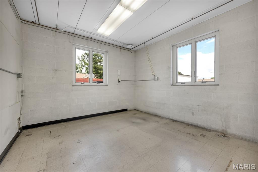 Cliff Place - Commercial Sale