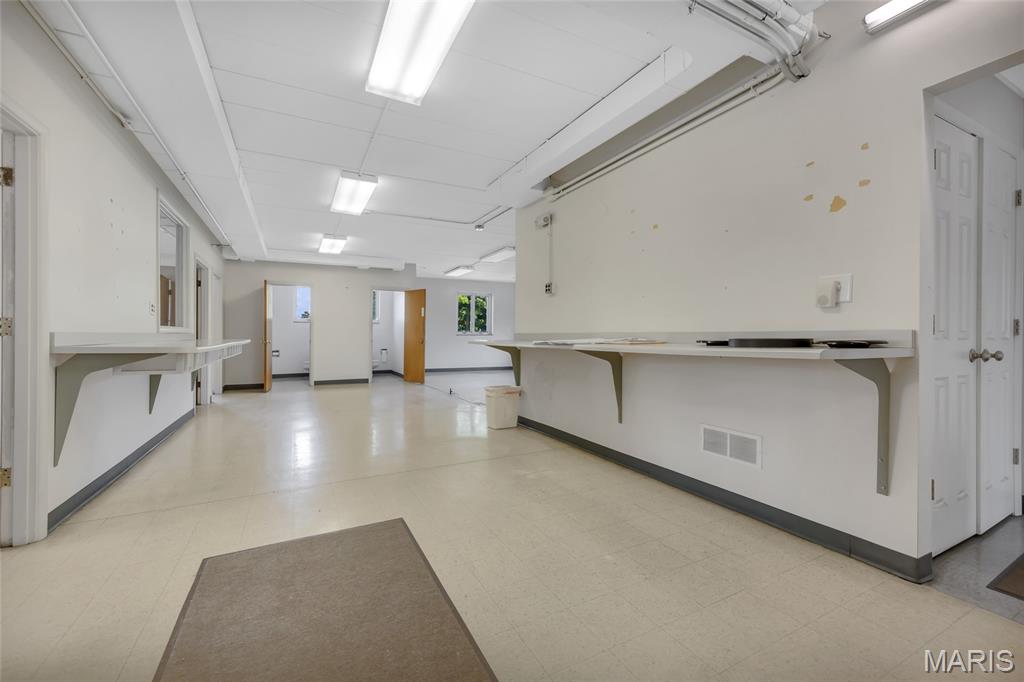 Cliff Place - Commercial Sale