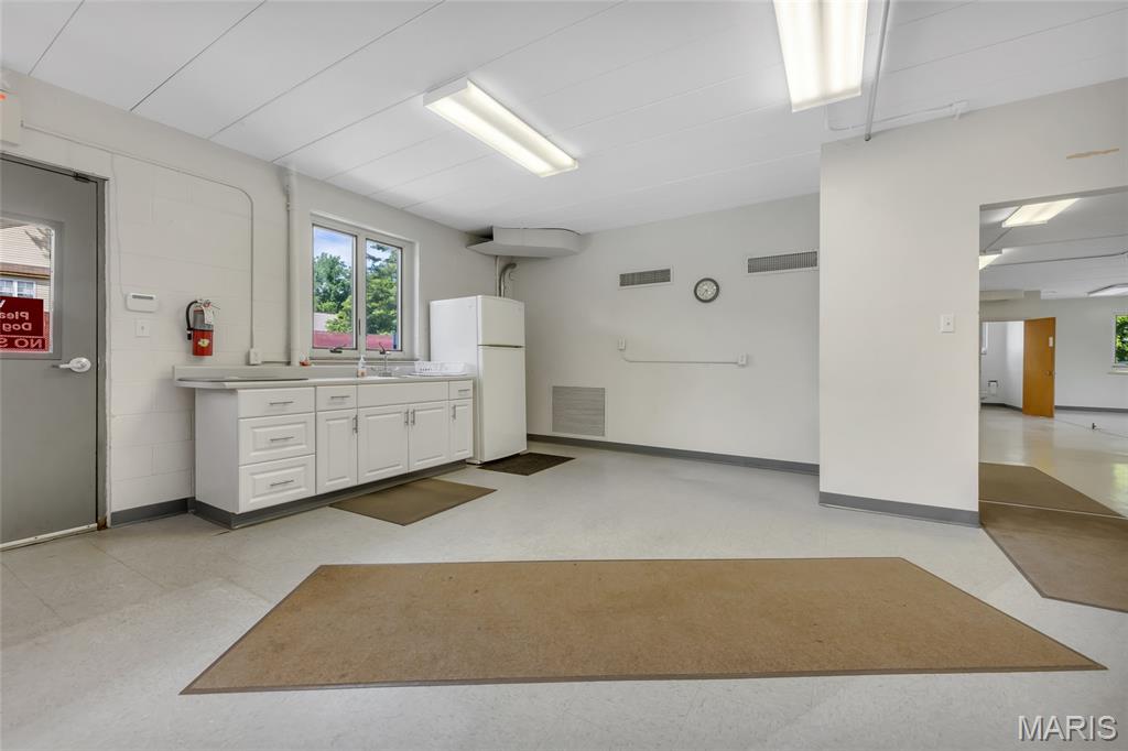 Cliff Place - Commercial Sale