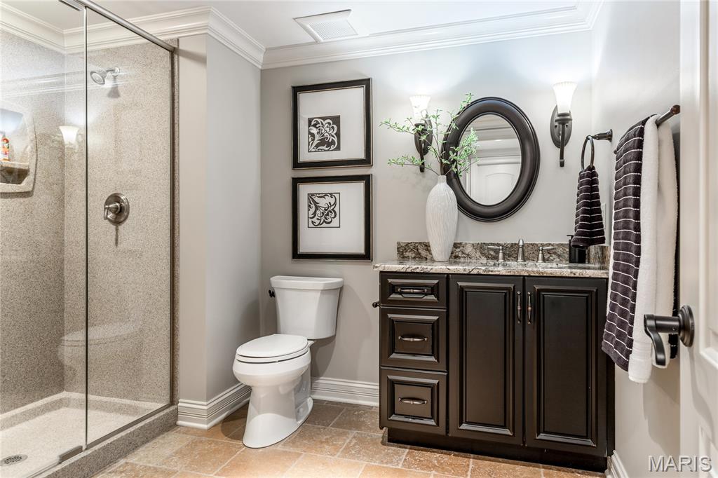 Town & Country Manor - Residential