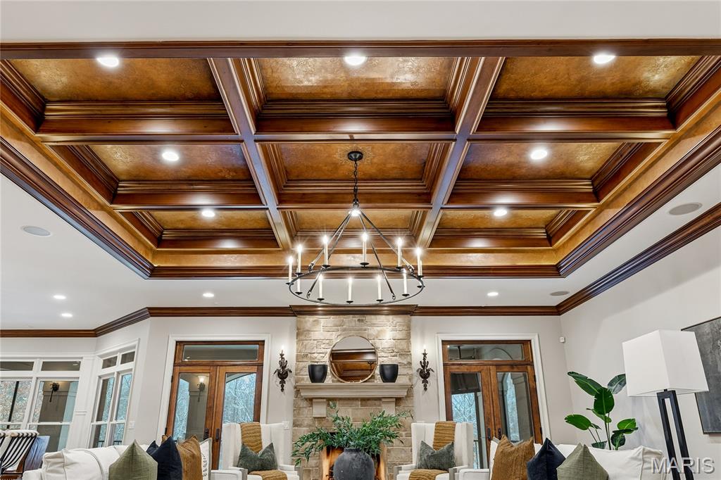 Town & Country Manor - Residential