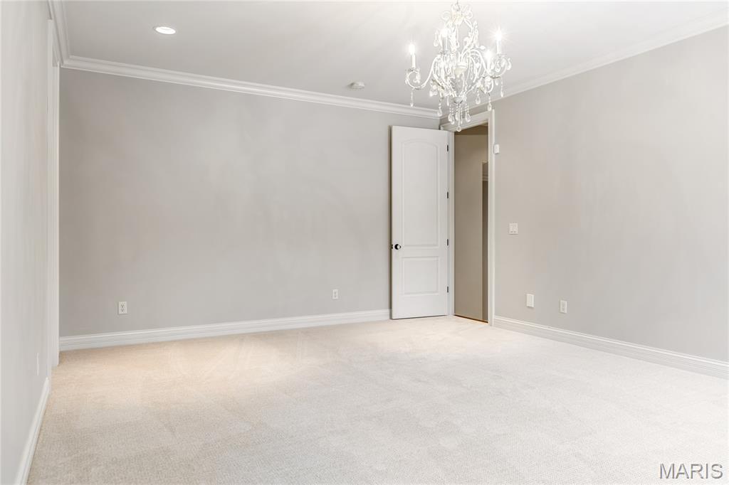 Town & Country Manor - Residential