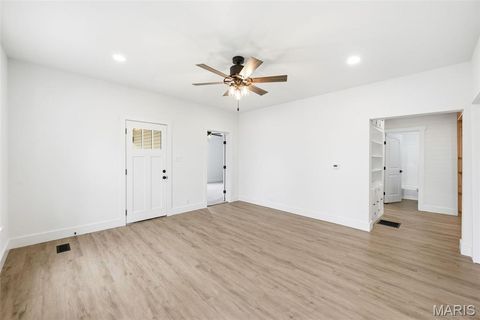 Tiny photo for 1020 W Cherry Street, Troy, MO 63379 (MLS # 26019965)