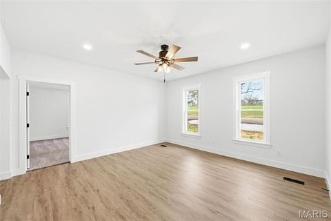 Tiny photo for 1020 W Cherry Street, Troy, MO 63379 (MLS # 26019965)