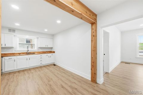 Tiny photo for 1020 W Cherry Street, Troy, MO 63379 (MLS # 26019965)