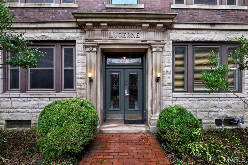 377 N Taylor Avenue 3N