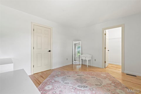 Tiny photo for 243 W Manor Drive, Chesterfield, MO 63017 (MLS # 26052033)