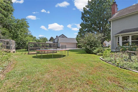 Tiny photo for 243 W Manor Drive, Chesterfield, MO 63017 (MLS # 26052033)