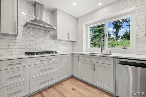 Tiny photo for 243 W Manor Drive, Chesterfield, MO 63017 (MLS # 26052033)