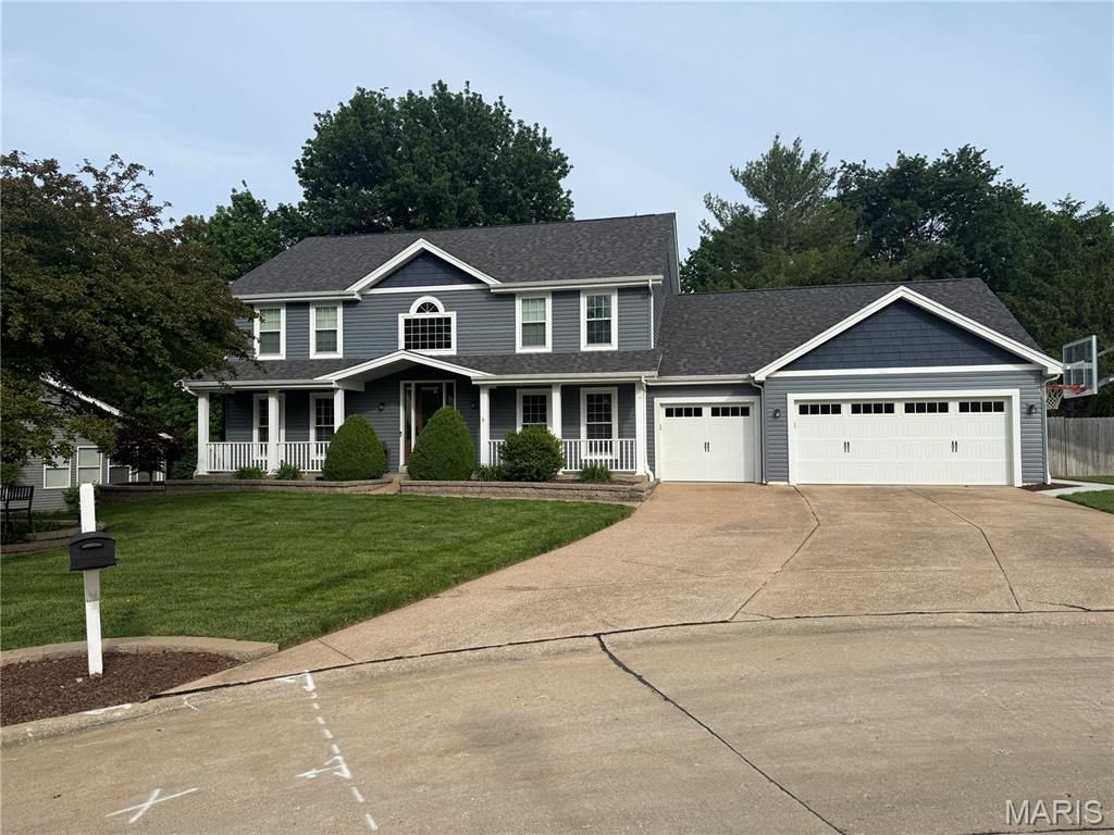 Photo of 32 Muirfield Hill Court, Unincorporated, MO 63304 (MLS # 26027147)