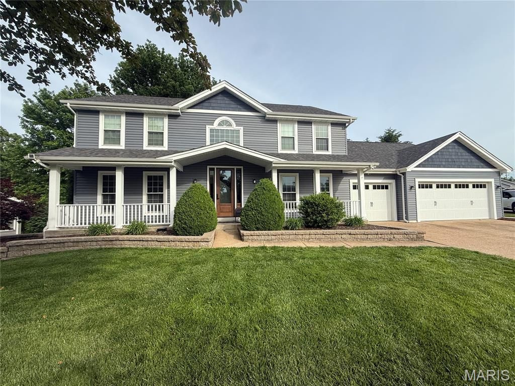 Photo of 32 Muirfield Hill Court, Unincorporated, MO 63304 (MLS # 26027147)