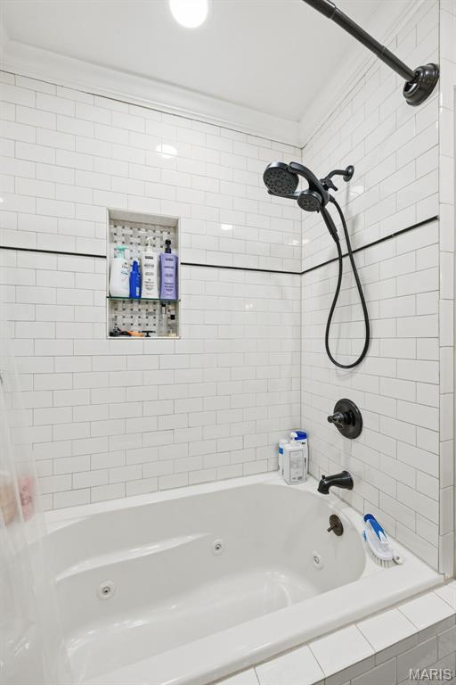 Tesson Ferry Court Amd - Residential