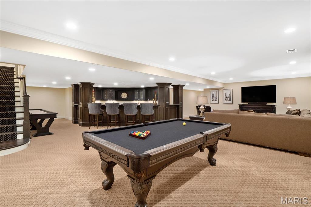 Lynnbrook - Residential