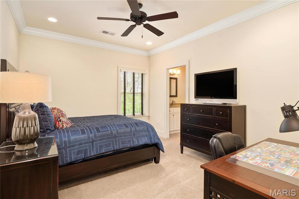 Lynnbrook - Residential