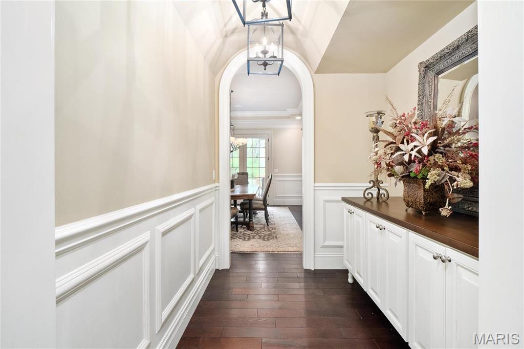 Lynnbrook - Residential