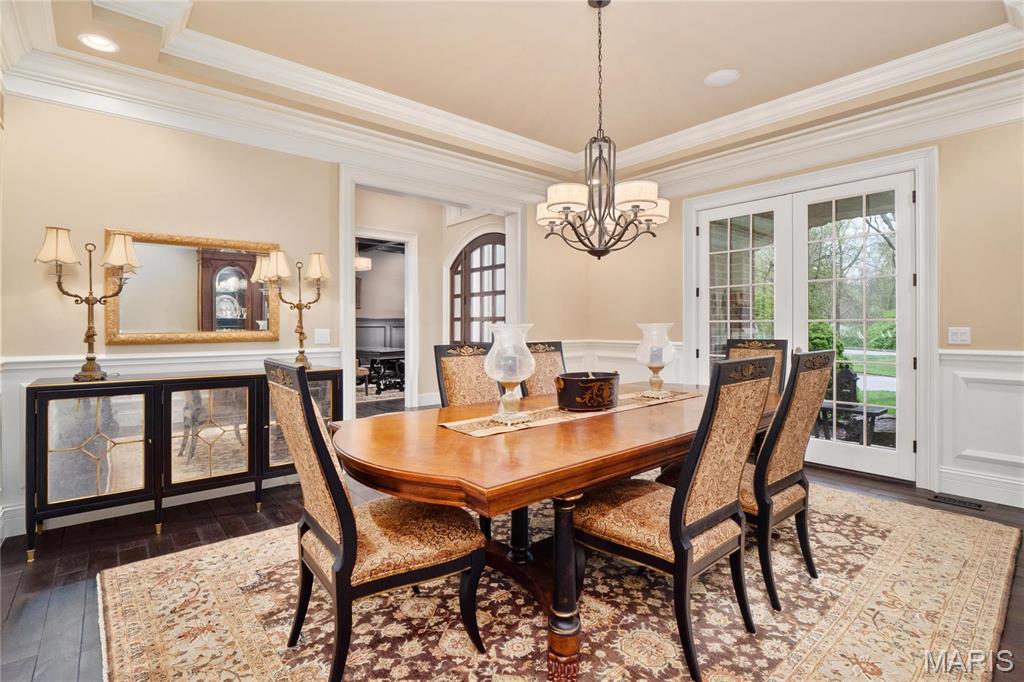 Lynnbrook - Residential