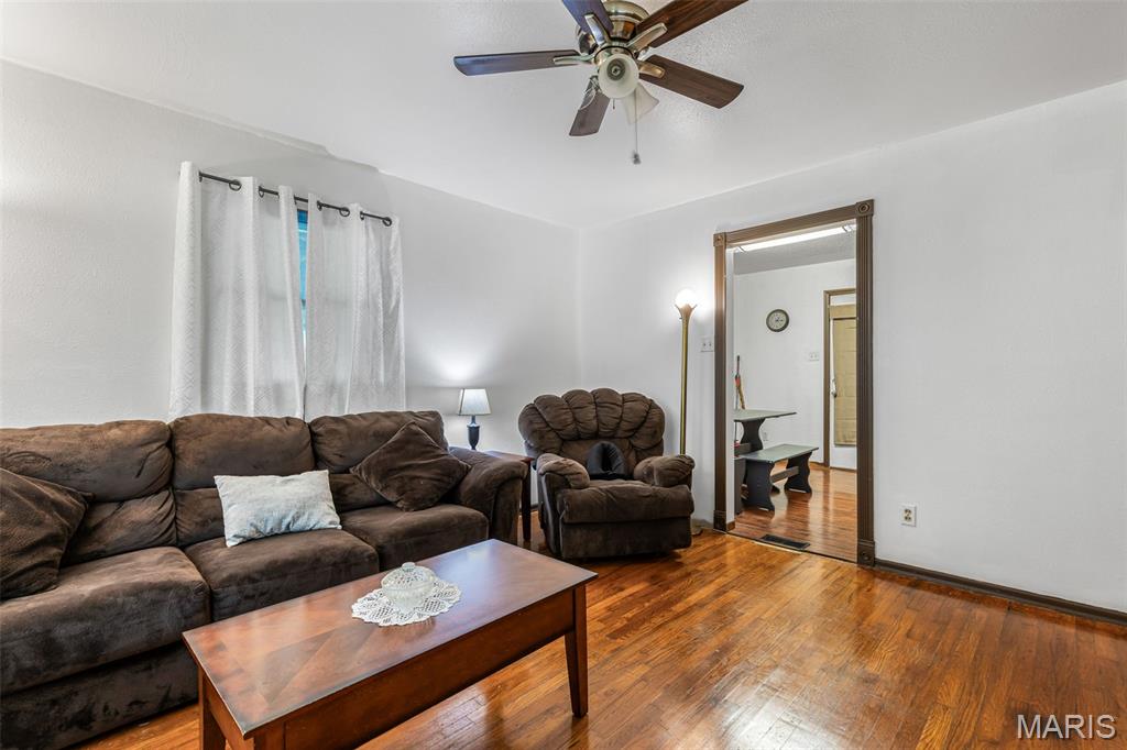 PLUMMERS ADDITION - Residential