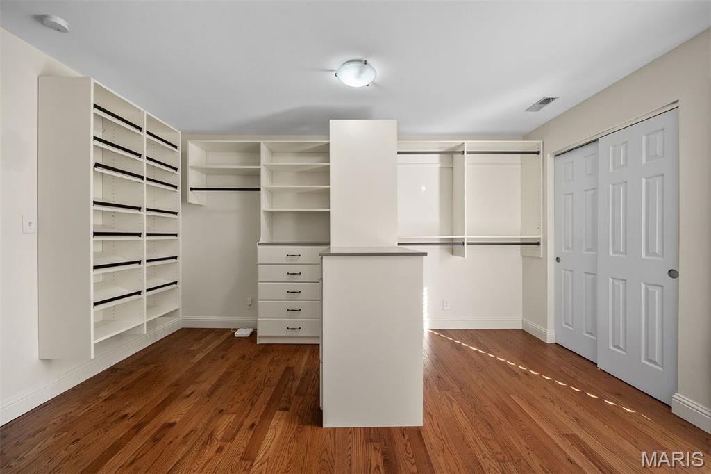 Lindells Add - Residential Lease