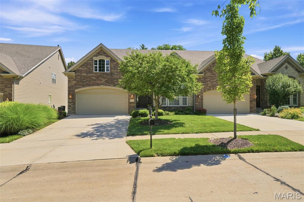 138 Kendall Bluff Court