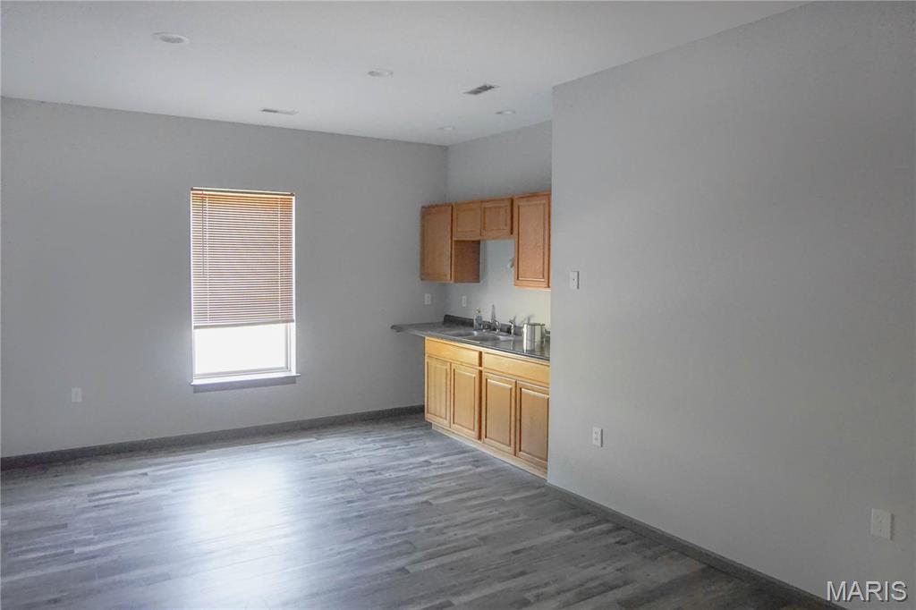 Cowan's Addition - Commercial Sale