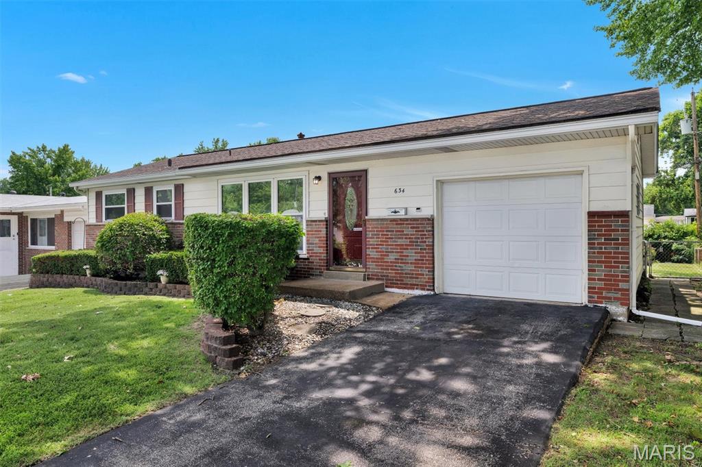 634 Lynn Haven Lane