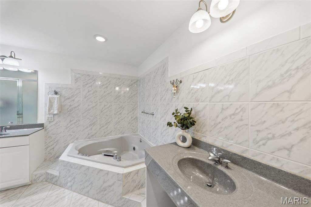 Hibler Oaks - Residential