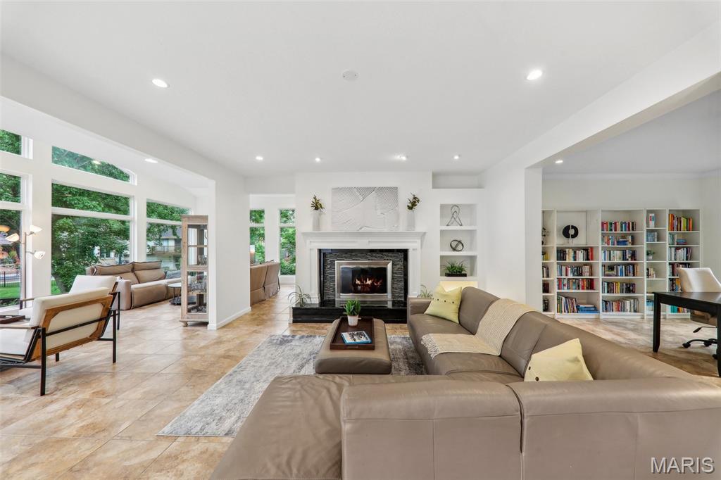 Hibler Oaks - Residential