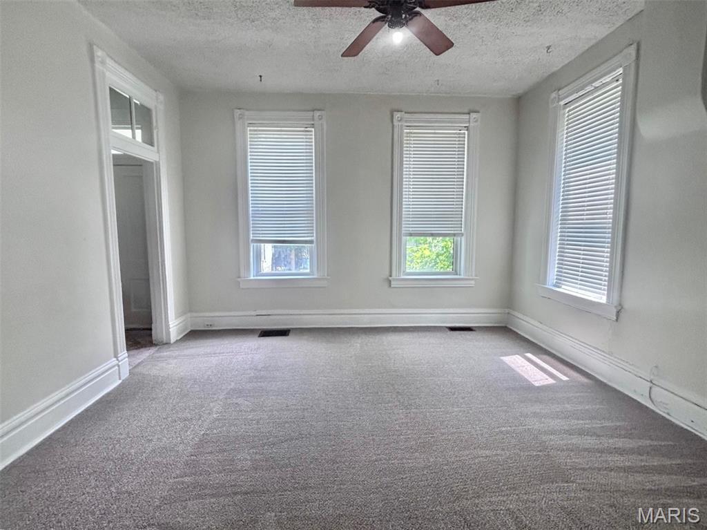 St Charles, Missouri 63301, United States, 4 Bedrooms Bedrooms, ,2 BathroomsBathrooms,Residential,Active,185430