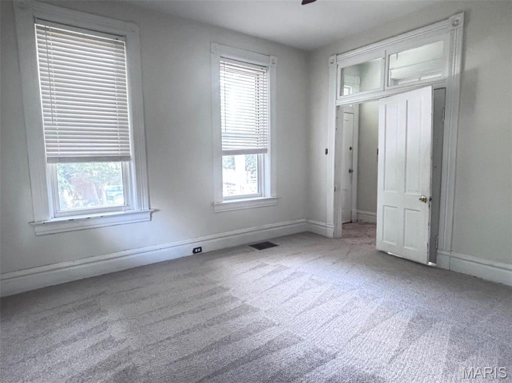 St Charles, Missouri 63301, United States, 4 Bedrooms Bedrooms, ,2 BathroomsBathrooms,Residential,Active,185430