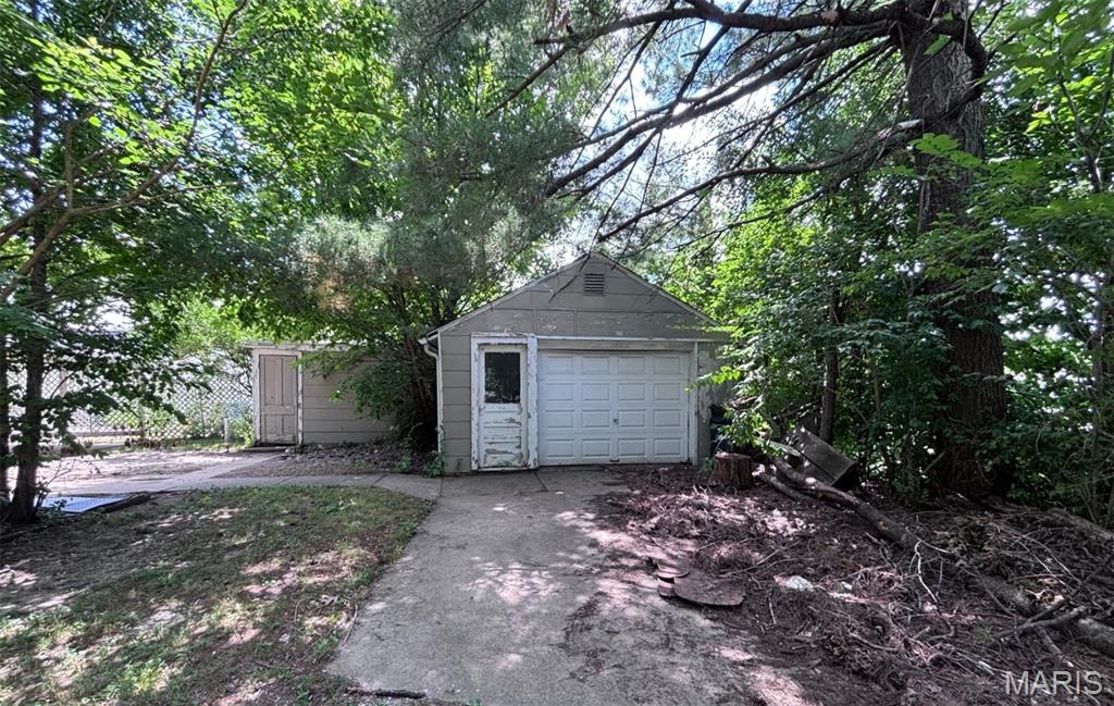 St Charles, Missouri 63301, United States, 4 Bedrooms Bedrooms, ,2 BathroomsBathrooms,Residential,Active,185430