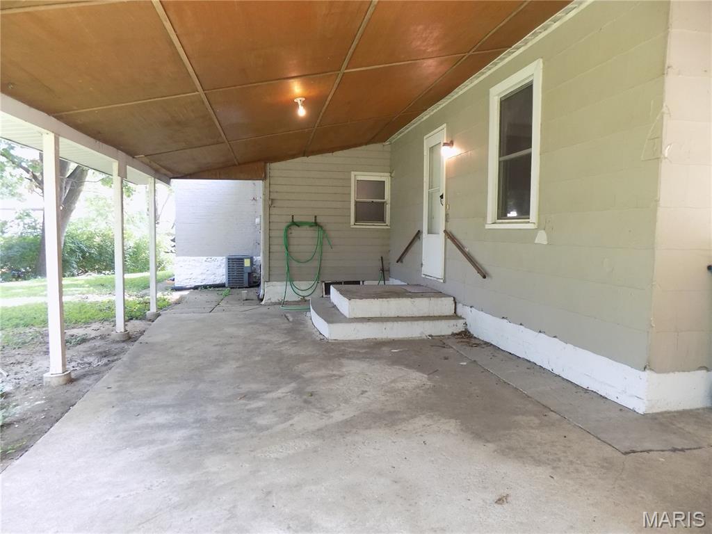 St Charles, Missouri 63301, United States, 4 Bedrooms Bedrooms, ,2 BathroomsBathrooms,Residential,Active,185430