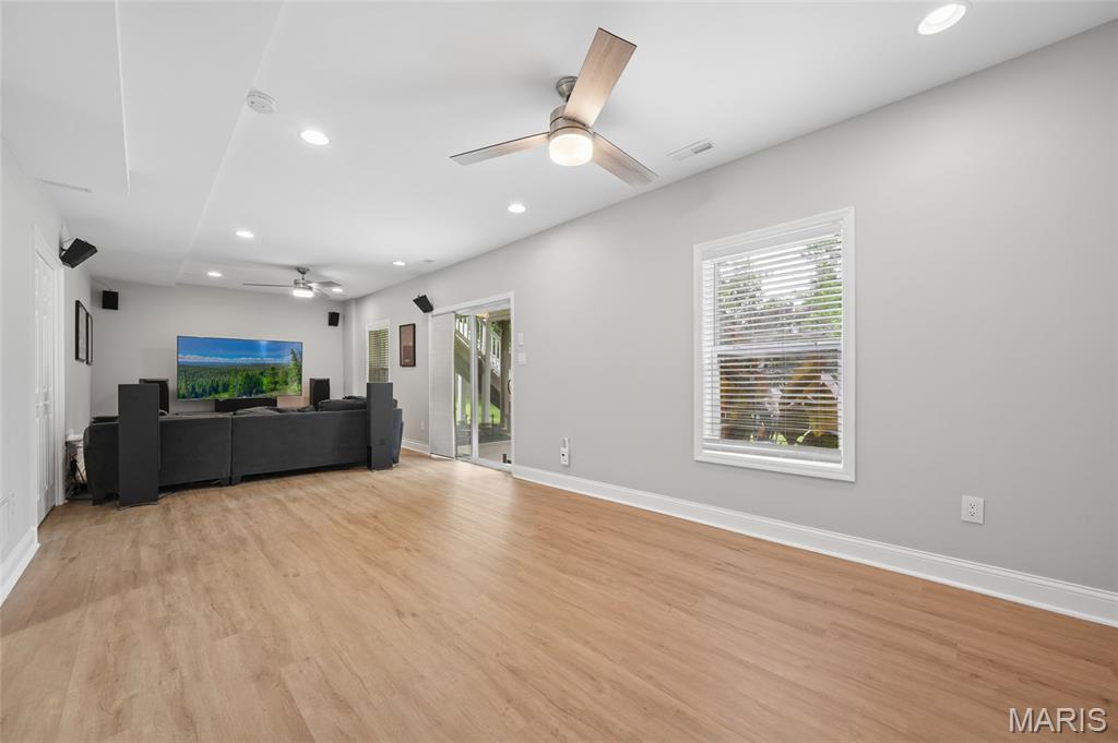 Olivette Terrace - Residential